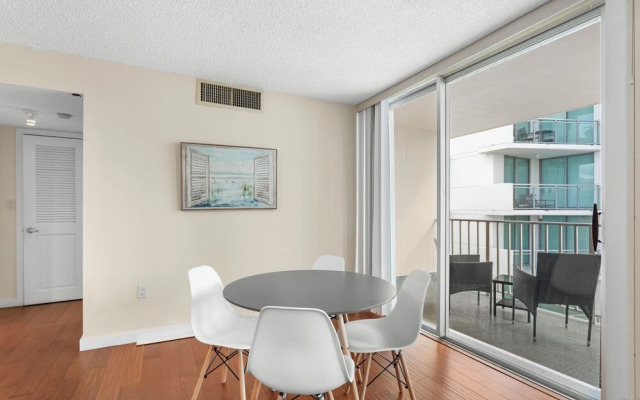 Bay Harbor Sunset Apt 5B