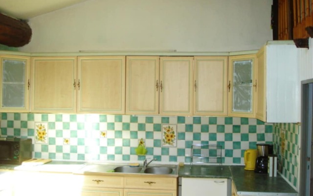 House With one Bedroom in Ille-sur-têt, With Wonderful City View
