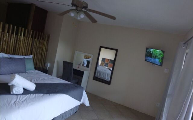 The Tropical Hut Lodges