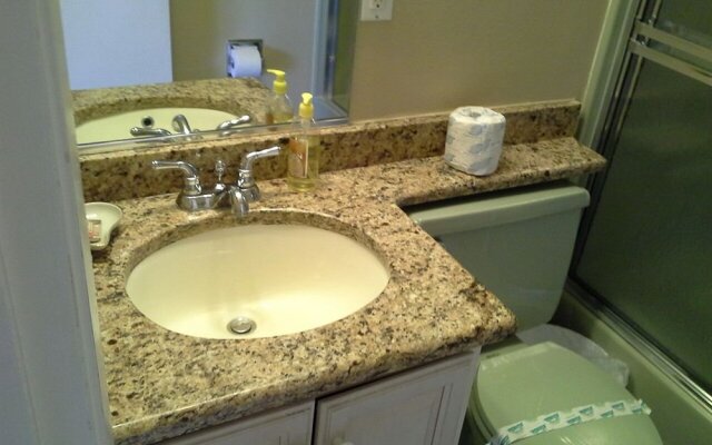 Spacious Englewood House with Deck - On The Beach!