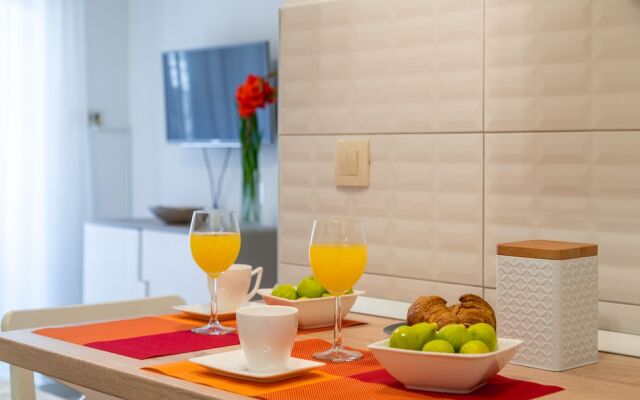 Split Apartments with Hotel Service