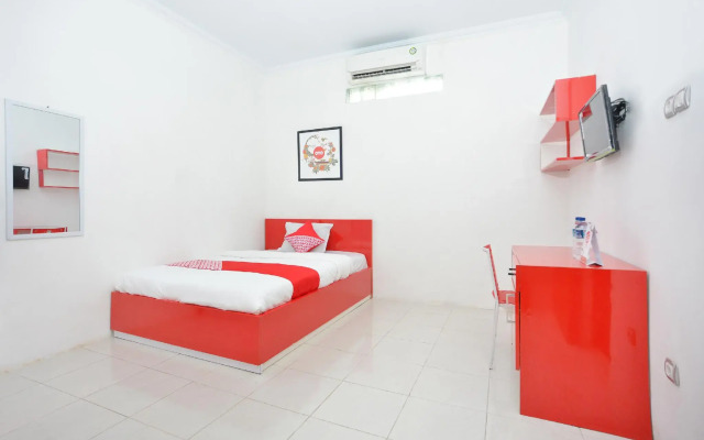 OYO 745 Griya Jasmine Syariah