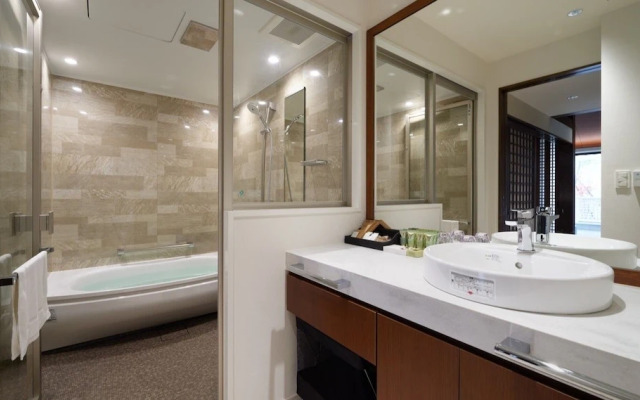 Adventures Island Koyaruzawa Lodge