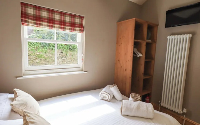 Abbots Reading Suite