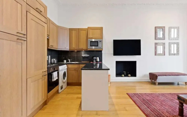 Stunning 1 Bed Apt, Sleeps 4 Near Hyde Park