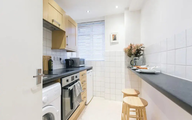 Perfectly Located Apartment Above Tube Station