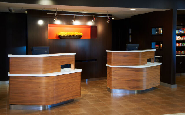 Courtyard by Marriott Rockford
