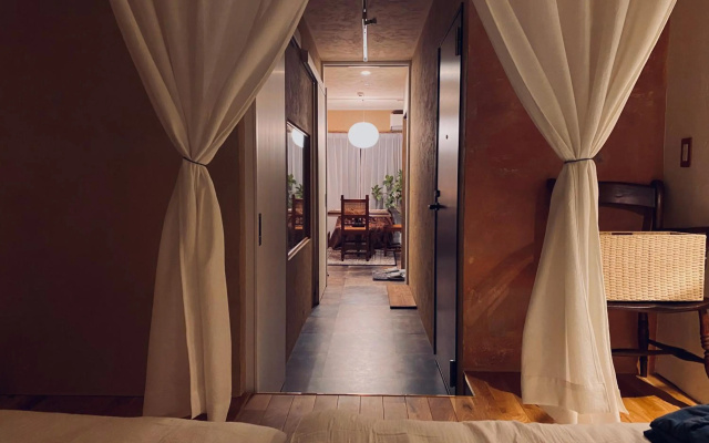 Toe Library – Guest Rooms – Tokyo