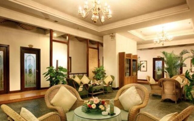 Green Land Hotel