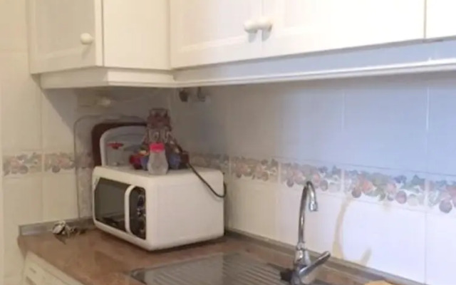 Apartment With 2 Bedrooms in Villajoyosa, With Wonderful Mountain View