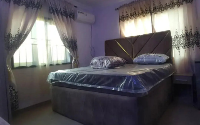 Well furnished 3 bed apartment