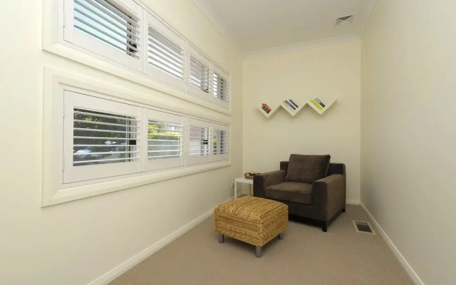 Lentara St 57 - Fingal Bay