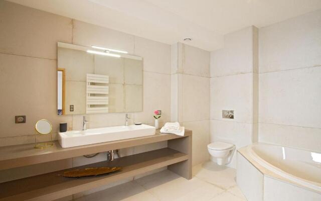 Odalys Chalet Nuance de gris