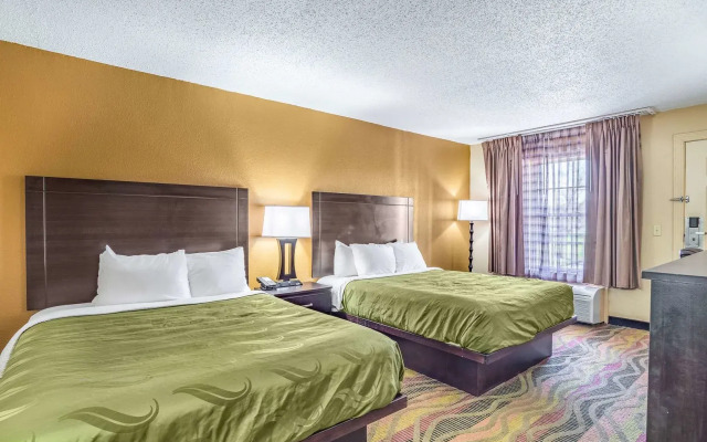 Quality Inn & Suites Santee