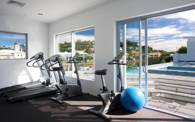 Oaks Townsville Gateway Suites