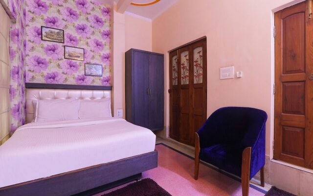 Fabhotel East View