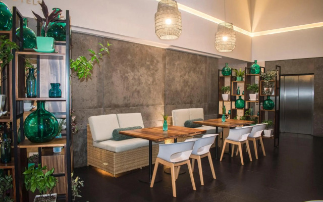 Square Small Luxury Hotel - Providencia