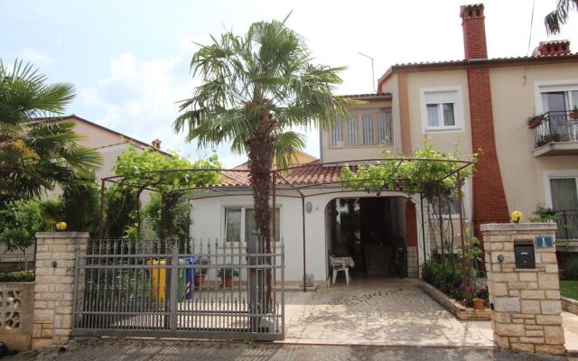 Apartments Villa Buric