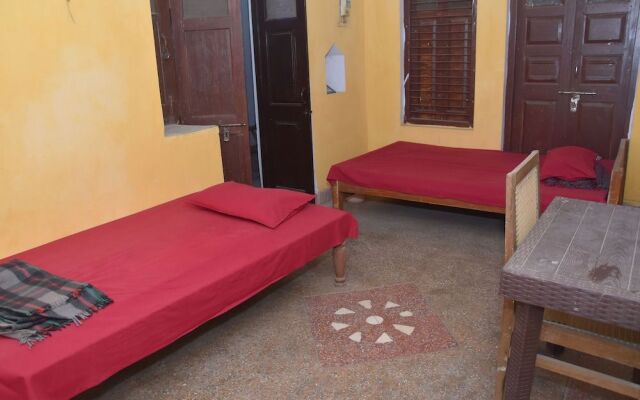 Bhajan Ashram Rishikesh