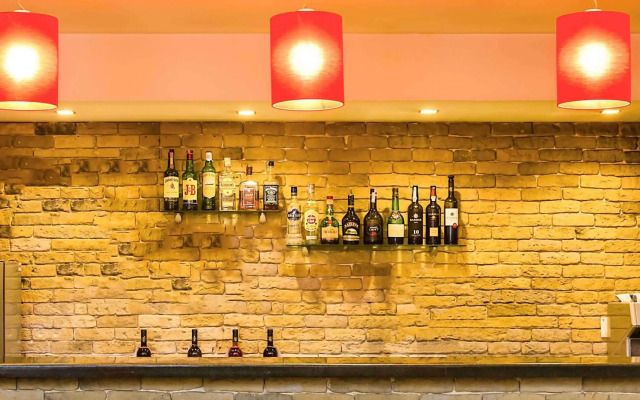 Ibis Guimaraes