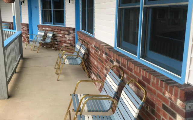 Four Seasons Motor Inn