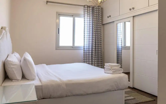 Vesta - Luxury APT - 3Br - CFC IX