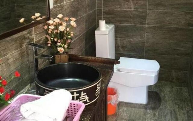 Yiya Boutique Inn