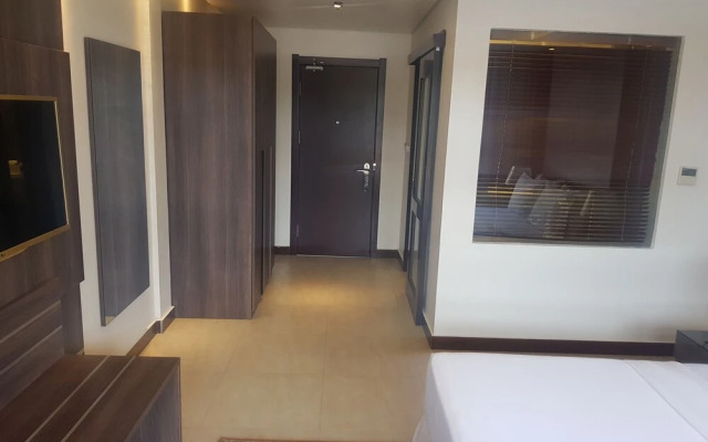 Golden Tulip Agulu Lake Hotel & Resort