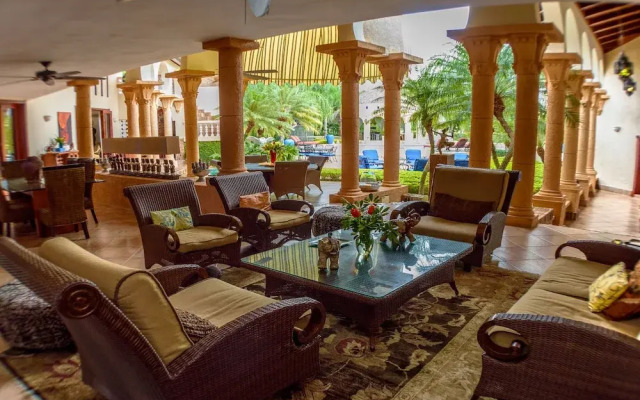 5-star villa for rent in Moroccan-style