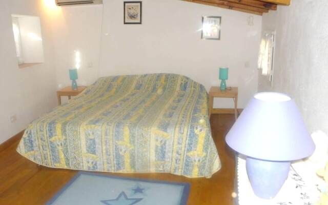 House With one Bedroom in Belgodère, With Enclosed Garden and Wifi