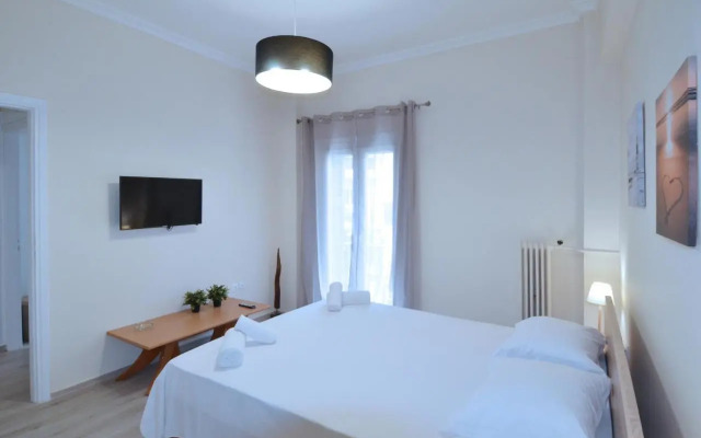 A heart apartment at Skouze Hill, Dirrachiou