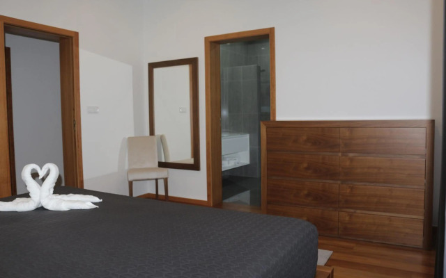 Casa Do Adro -Granel