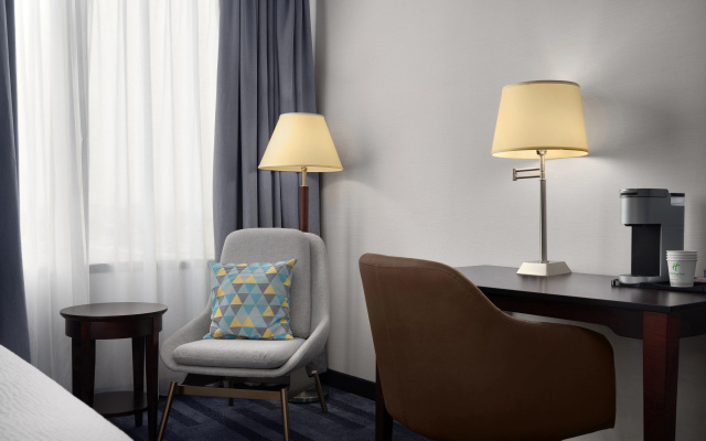 Holiday Inn Ottawa East by IHG