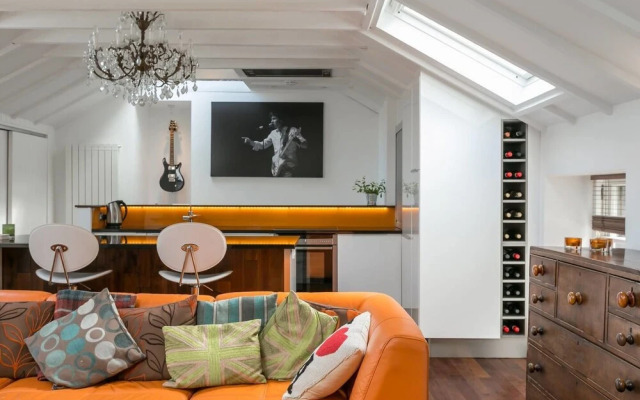 Stylish 1-bedroom Apt Close to Princes Street