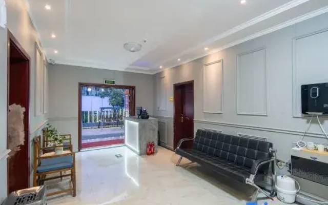 Shuyuan Light Luxury Hotel