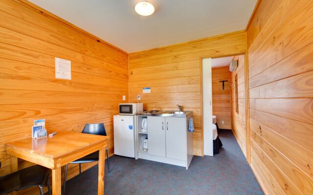 Wellington TOP 10 Holiday Park