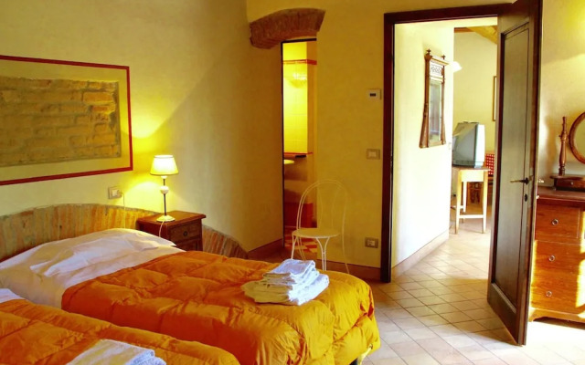 Pleasant Holiday Home in Reggello With Pool