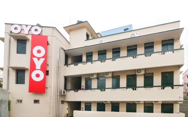 OYO Flagship 46738 Egmore Shelters