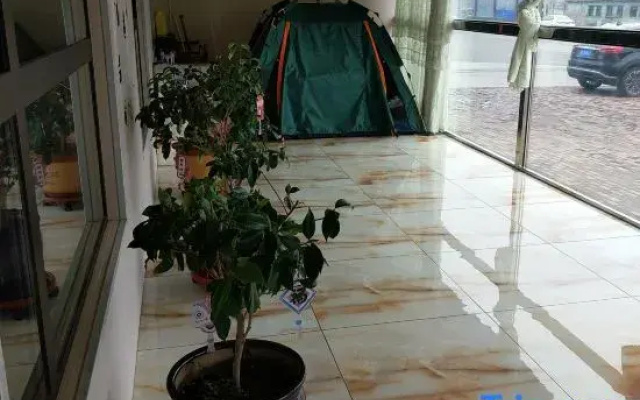 Huayue Hotel, Hunjiang District, Baishan City