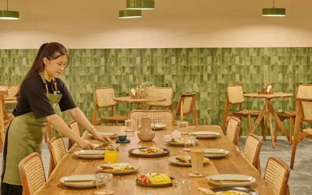 Minimalist - The Varanasi Edit