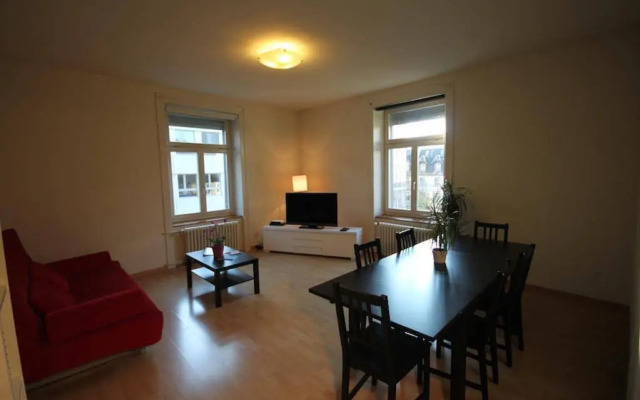 ZH Seefeld - Hitrental Apartment