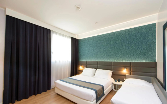 NEO Hotel