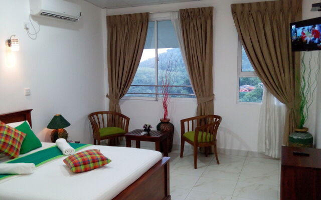 Green Tulip Hotel Kandy