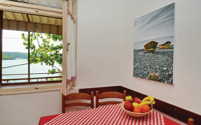 Awesome Home in Trget With 2 Bedrooms