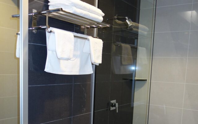 One Avenue Hotel