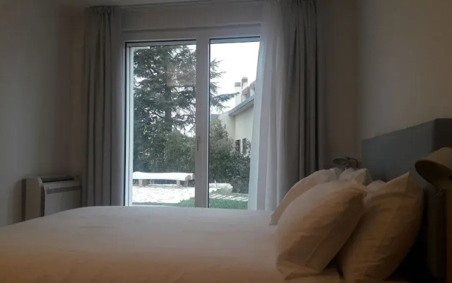 h-sa Guest House