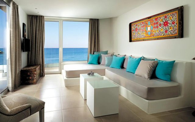Out Of The Blue All Inclusive Resort & Spa
