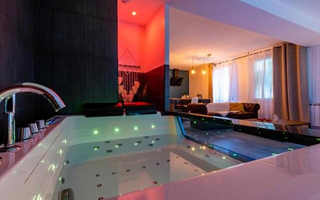 Suite and Spa 21