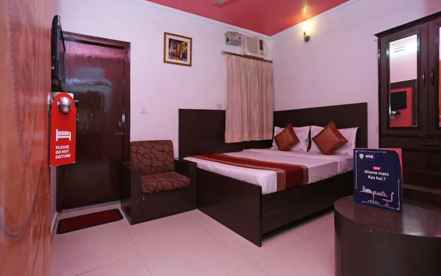 OYO 3033 Radiant Hotel