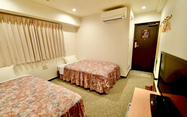 Himeji Ekimae Universal Hotel Minamiguchi